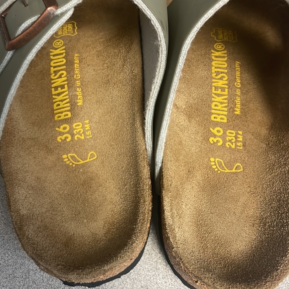 Women’s Birkenstock Arizona sandals - Picture 6 of 7